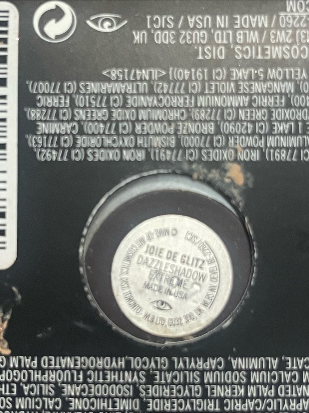 MAC Cosmetics Eyeshadow Trio — Shimmer Red, Matte Pink, Electric Blue - Picture 8 of 8